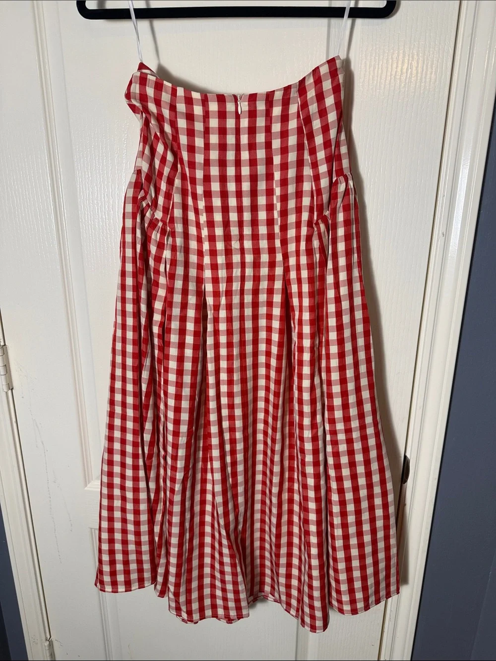COMMENSE Red Gingham High-Waisted Pleated Midi Skirt - Picture 5 of 6